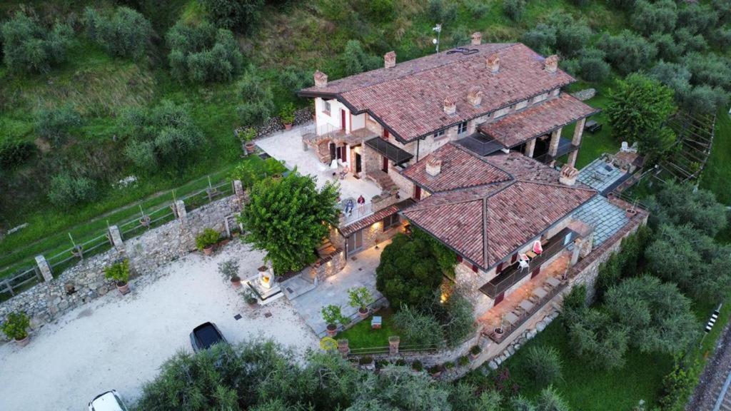 Agriturismo Cascina Carai Marone Exterior photo